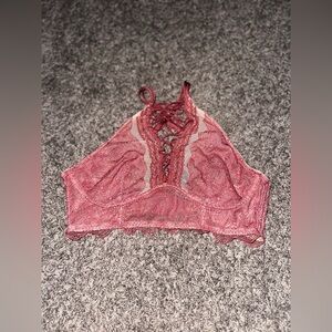 Victoria’s Secret Very Sexy Pink Floral Lace Bralette Size Medium